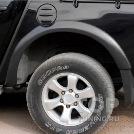 Расширители Bastion +40 мм. для Mitsubishi L200