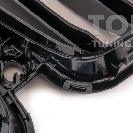 Черная решетка радиатора M-Classic для BMW X7 G07