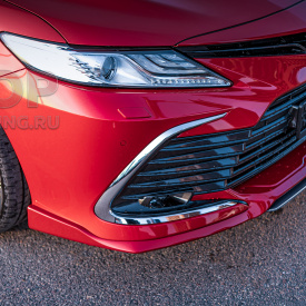 Юбка Renegade на передний бампер Toyota Camry XV70