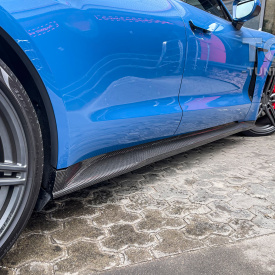 Пороги Renegade для Porsche Taycan