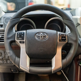 Анатомический руль Ego Skill для Toyota Land Cruiser Prado 150 (13-17)