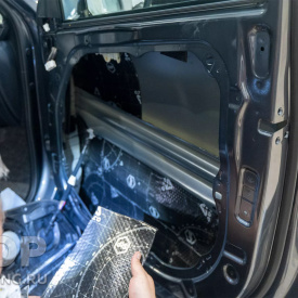 Шумоизоляция дверей, колесных арок и подкрылков авто