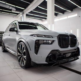 Юбка Renegade на передний бампер для BMW X7 G07 (LCI)