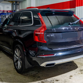 Абразивная полировка заднего стекла – удаление царапин от дворника