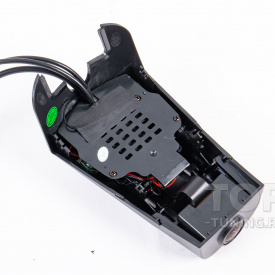 Скрытный видеорегистратор DIDC в штатное салонное зеркало для Volvo XC40 (2017-2021)