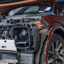 Услуга – Замена линз в штатных фарах Lixiang L6, L7, L8, L9