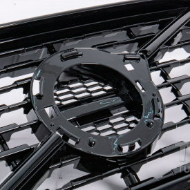 Решетка радиатора R-Design Black Thor для Volvo XC60 II (2017-2021)