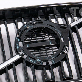 Черная решетка радиатора Inscription для Volvo XC90 2 (2015-2019)