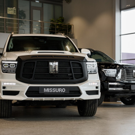 Передний бампер Missuro Larte Design - тюнинг Танк 500