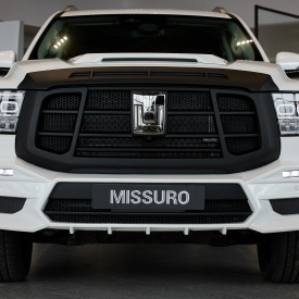 Передняя накладка Missuro Larte Design на капот — тюнинг Tank 500