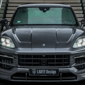 Накладка Larte Design на решетку радиатора — тюнинг Porsche Cayenne S Coupe (2023+)