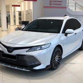 Сплиттер HALES на передний бампер — тюнинг Toyota Camry XV70