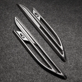 Накладки Black Crystal на передние крылья — тюнинг Bentley Bentayga (2020-2024)