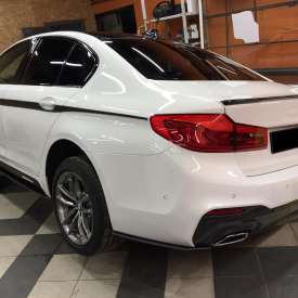 Спойлер IN-Performance на крышку багажника BMW 5 (G30)