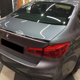 Спойлер IN-Performance на крышку багажника BMW 5 (G30)