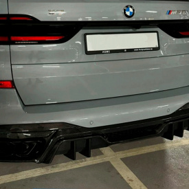 Диффузор Larte Performance с насадками для заднего бампера — тюнинг BMW X7 (G07)