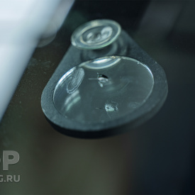 Ремонт сколов, трещин на лобовом стекле авто 