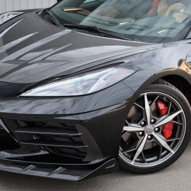 Боковые эмблемы Avatar Larte Design на передние крылья — тюнинг Corvette Stringray C8