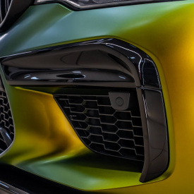 Боковые накладки SCL Competition на передний бампер — Тюнинг BMW М5 (F90)