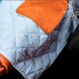 Подушка-плед RestMate (2 в 1) в авто