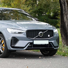 Передний бампер R-Dеsign для Volvo XC60 II (2021-2025 рecтайлинг)