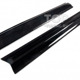 Накладки на передние двери Volvo XC60 2 (2017-2021)