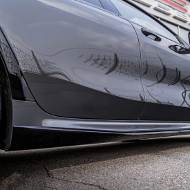 Накладки SCL POWER на пороги — Тюнинг BMW 8 (G16)