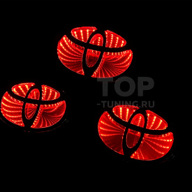 Хромированная эмблема для Toyota с красной подсветкой