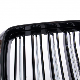 Черная решетка радиатора Inscription для Volvo S60 / V60 (2018+)