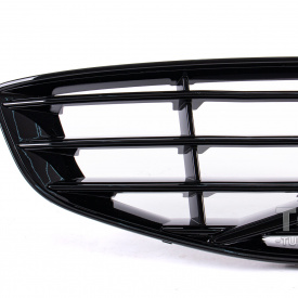 Решетка радиатора Black Thor для Volvo S60 / V60 (2013 - 2018)
