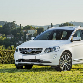 Хромированная решетка радиатора для Volvo XC60 (2014-2017)