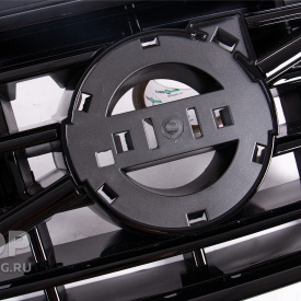 Решетка радиатора Black Thor (под дистроник) для Volvo XC60 (2014-2017)