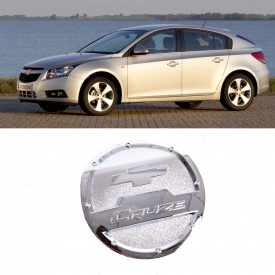 Хромированная накладка SRC на лючок бензобака для Chevrolet Cruze (2009-2015)