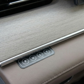 Универсальный пульт Home Link в авто для ворот и шлагбаума 4 в 1