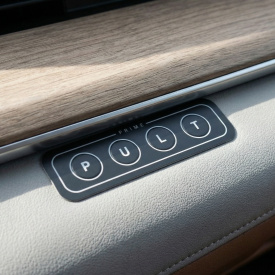 Универсальный пульт Home Link в авто для ворот и шлагбаума 4 в 1