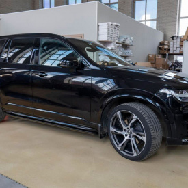 Выдвижные пороги ступени RRS для Volvo XC90 (2014-2022)