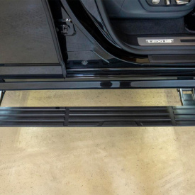Выдвижные пороги ступени RRS для Lexus LX600 (2021+)