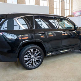 Выдвижные пороги ступени RRS для Lexus LX600 (2021+)