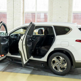 Выдвижные пороги ступени RRS для Hyundai Santa Fe IV (2018-2024)