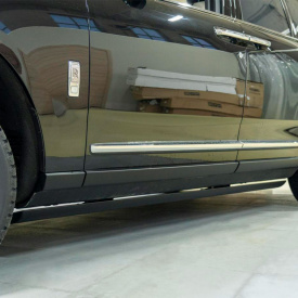 Выдвижные пороги RRS для Rolls-Royce Cullinan (2018+)