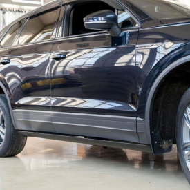 Выдвижные пороги ступени RRS для Volkswagen Touareg III (2018-2023)