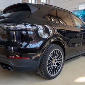 Выдвижные пороги RRS Porsche Cayenne III (2018+)