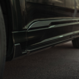 Карбоновые накладки MTR Design на двери Audi Q7 S-Line / SQ7 (4M, 2019-2024)