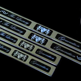 Накладки на пороги в салон с подсветкой Art-X Chrome на Kia Sorento XM