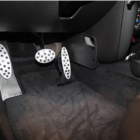 Накладки на педали Benlogic CRL на MINI Countryman