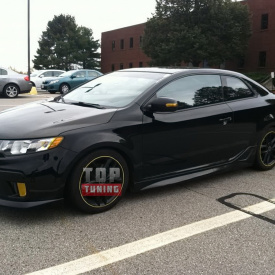 Комплект боковых порогов NEFD Design Lite на Kia Cerato 2