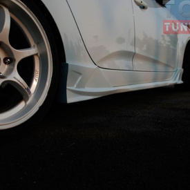 Тюнинг - Пороги F3Style на Hyundai Veloster