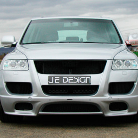 Передний бампер Je Design на VW Touareg I