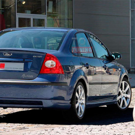 Накладка на задний бампер MS 4D на Ford Focus 2