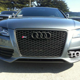 Шильдик в решетку радиатора S4 70х23 на Audi A4